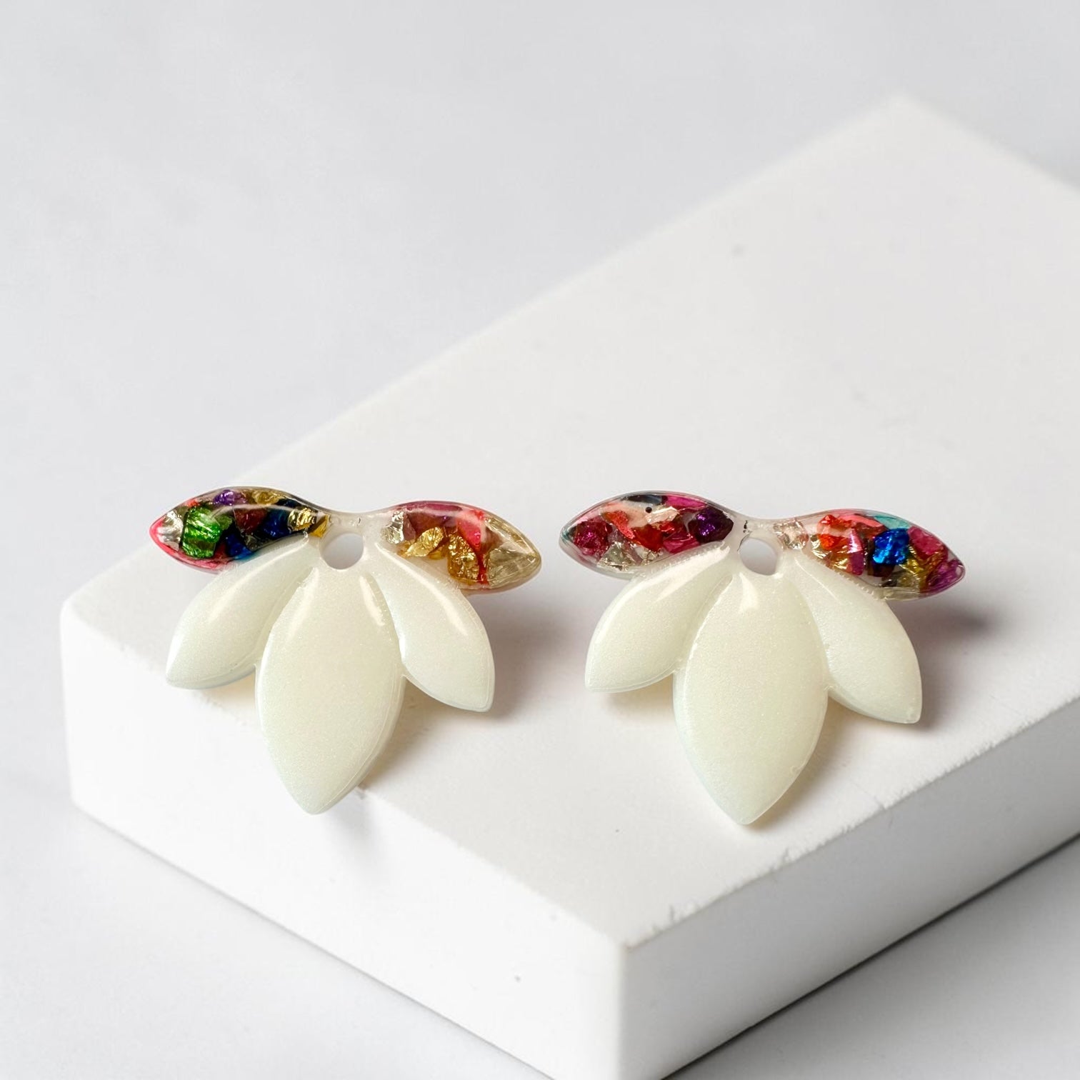 Pampilles interchangeables en résine – forme lotus multicolore